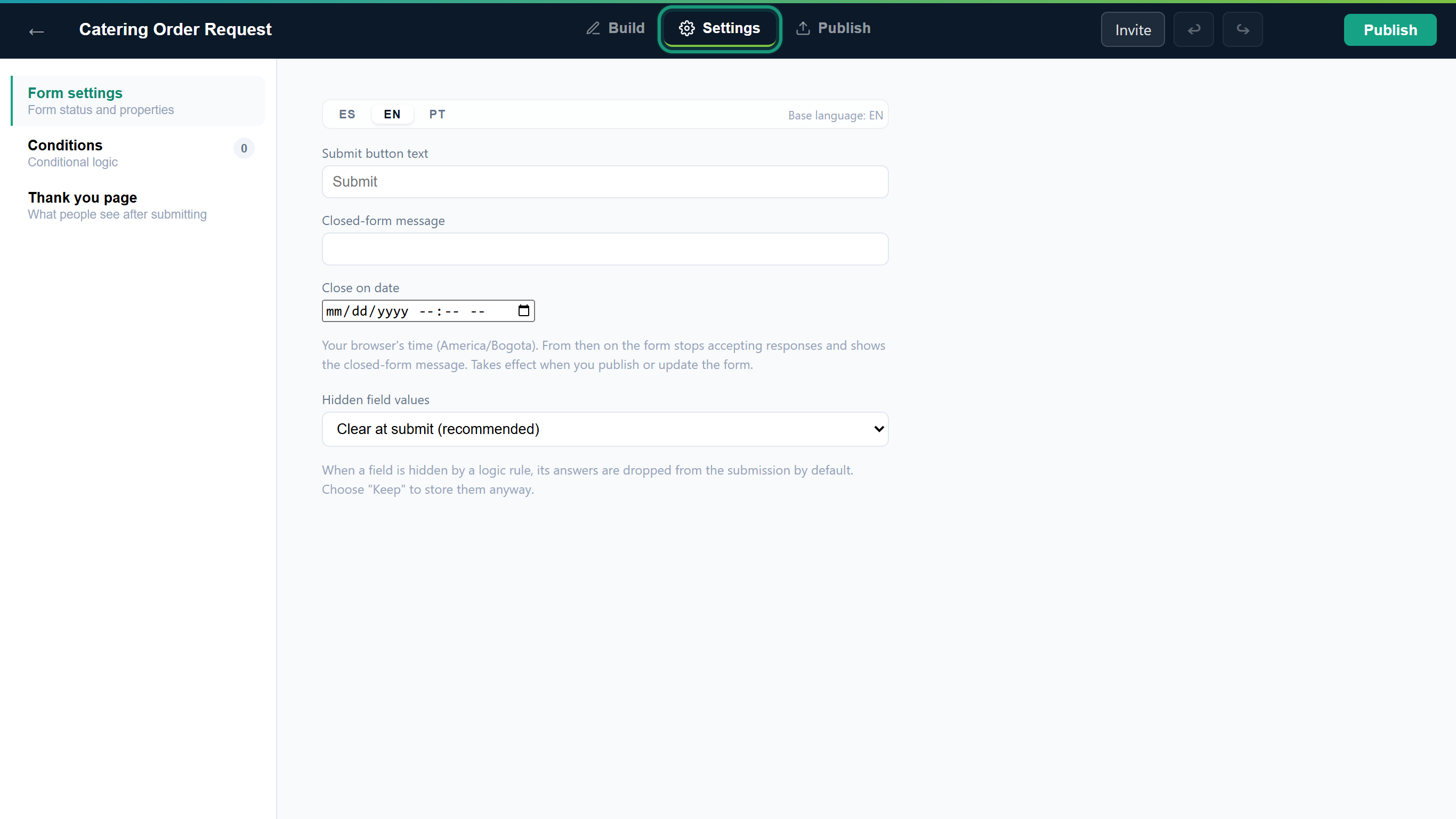 The Settings tab outlined, showing Form settings with Submit button text, Closed-form message, Close on date and Hidden field values