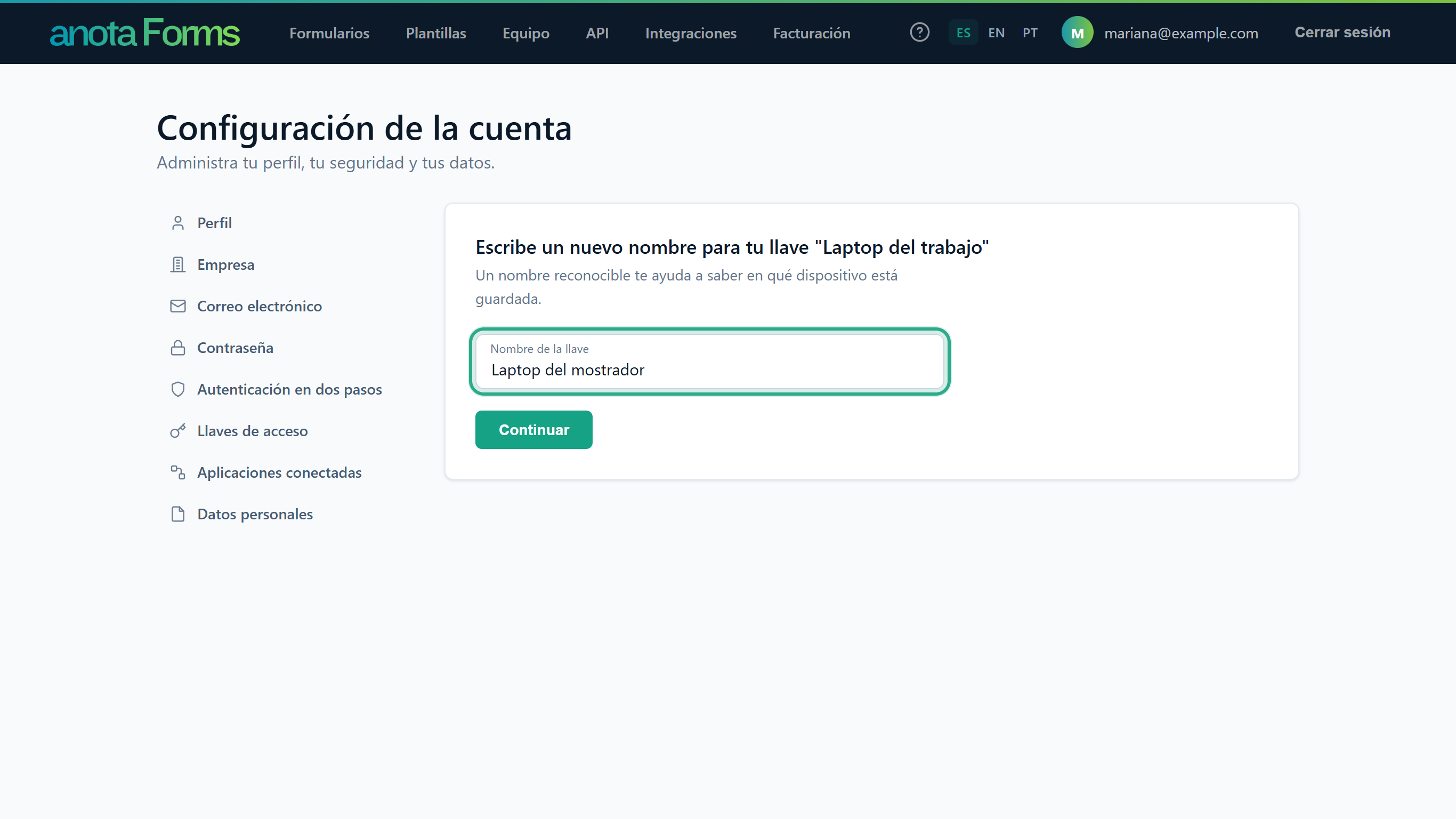 La tarjeta Escribe un nuevo nombre para tu llave "Laptop del trabajo" con Laptop del mostrador escrito en el cuadro Nombre de la llave, resaltado, y el botón Continuar