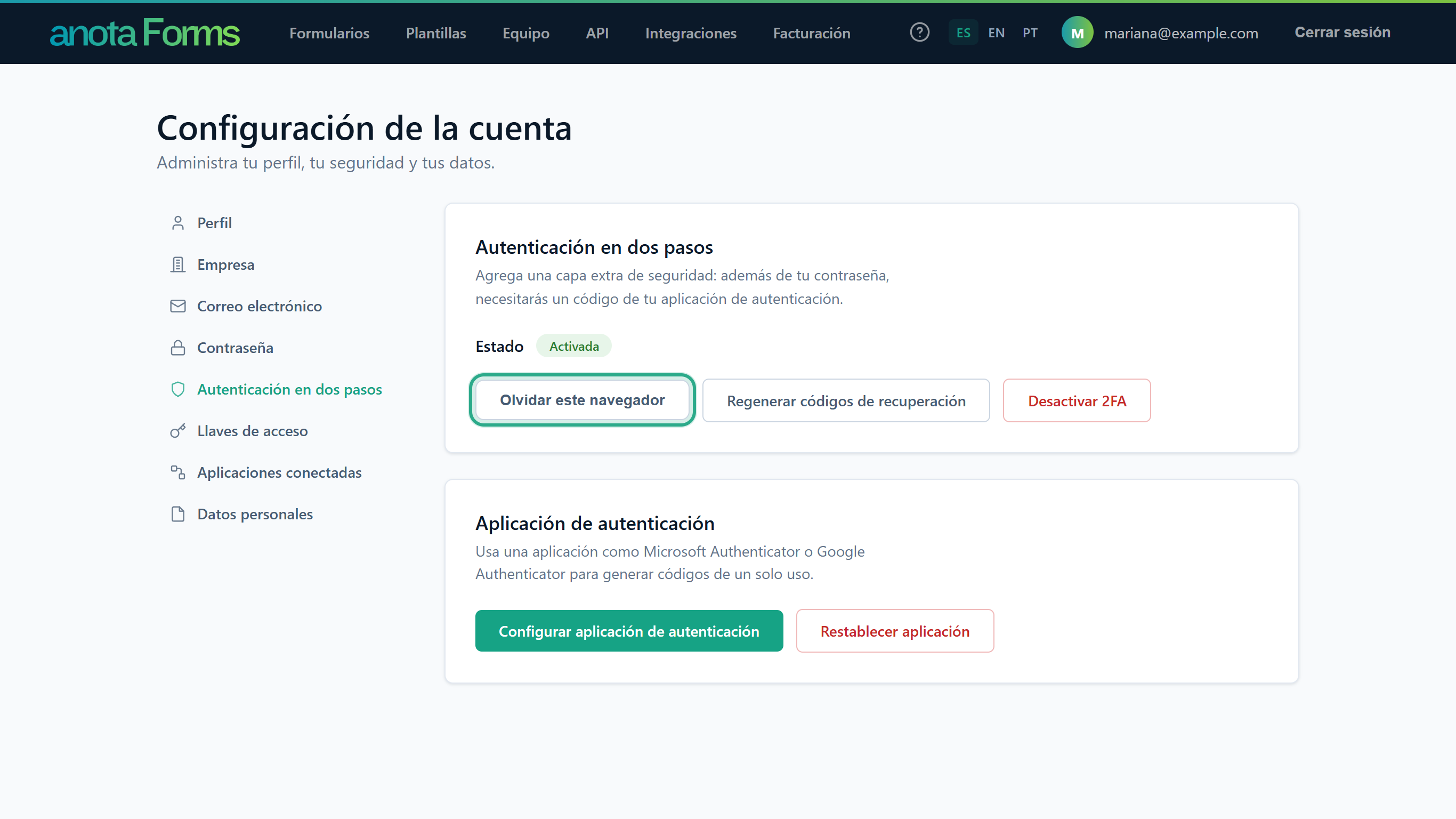 La sección Autenticación en dos pasos, Estado Activada, con el botón Olvidar este navegador resaltado junto a Regenerar códigos de recuperación y Desactivar 2FA