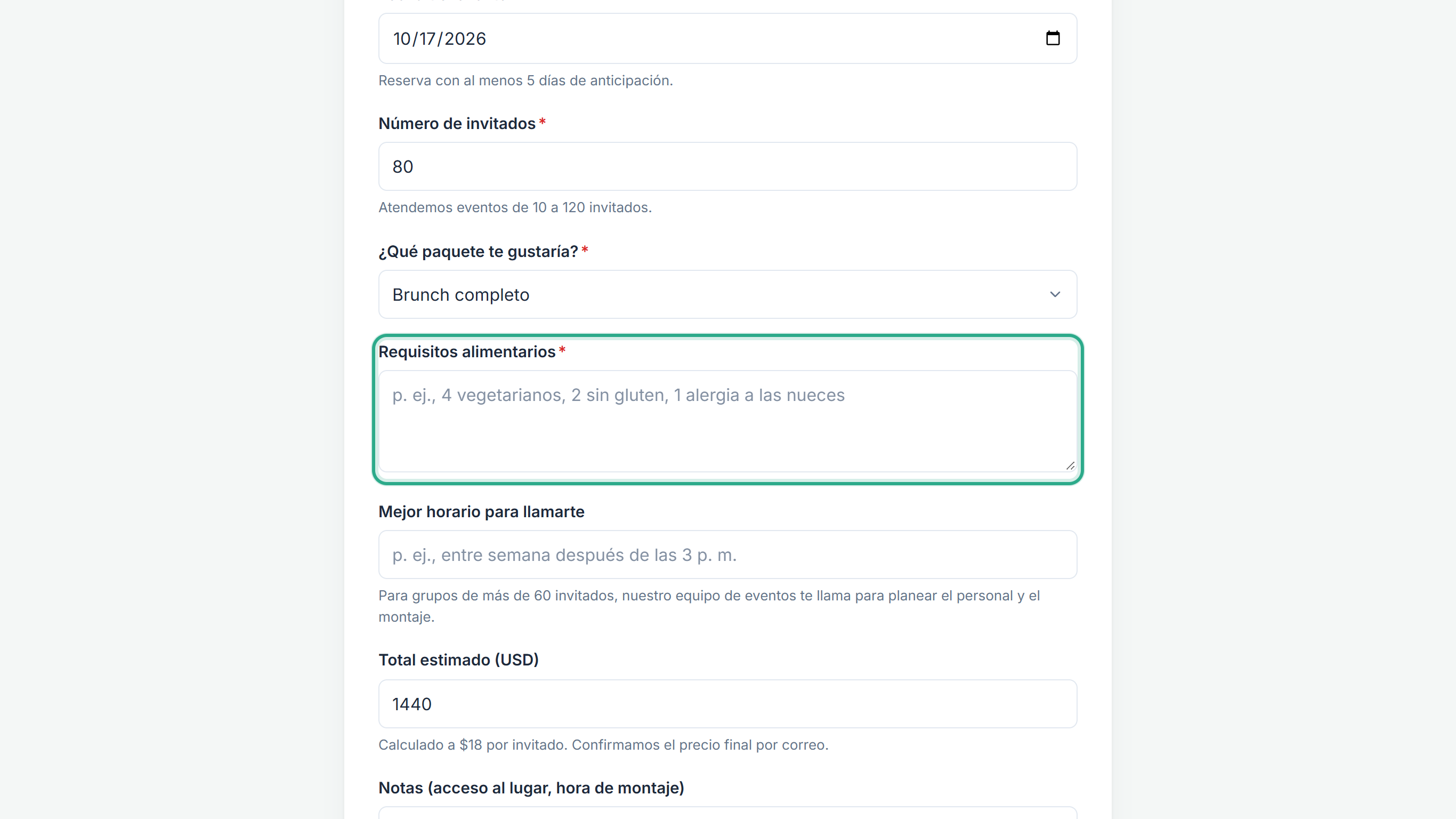 La página Tu evento con 80 invitados y Brunch completo: Requisitos alimentarios ahora visible y obligatorio, resaltado, Mejor horario para llamarte visible y Total estimado 1440