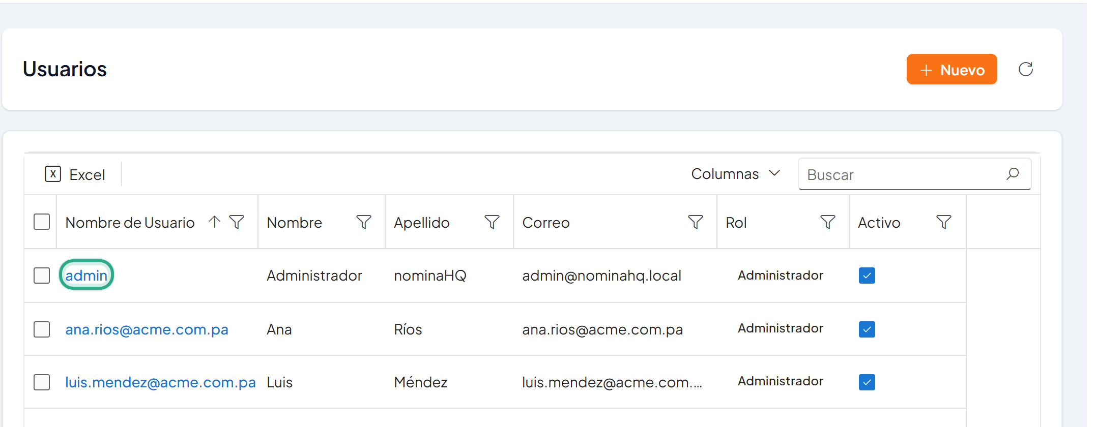 Lista de usuarios con el nombre de usuario admin resaltado