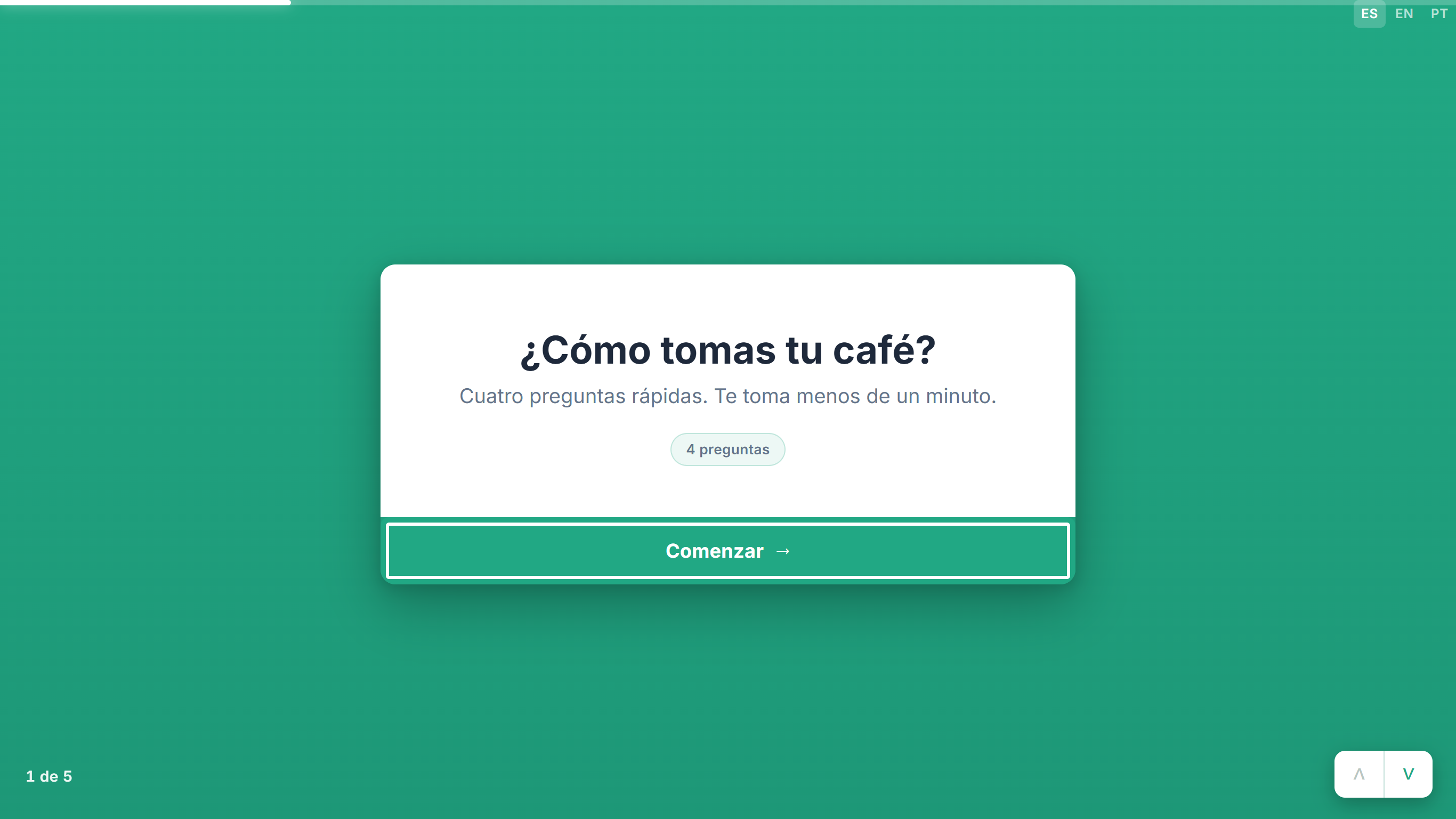 La tarjeta de bienvenida de la Encuesta rápida de café con 4 preguntas y el botón Comenzar resaltado, 1 de 5 abajo a la izquierda y las flechas abajo a la derecha